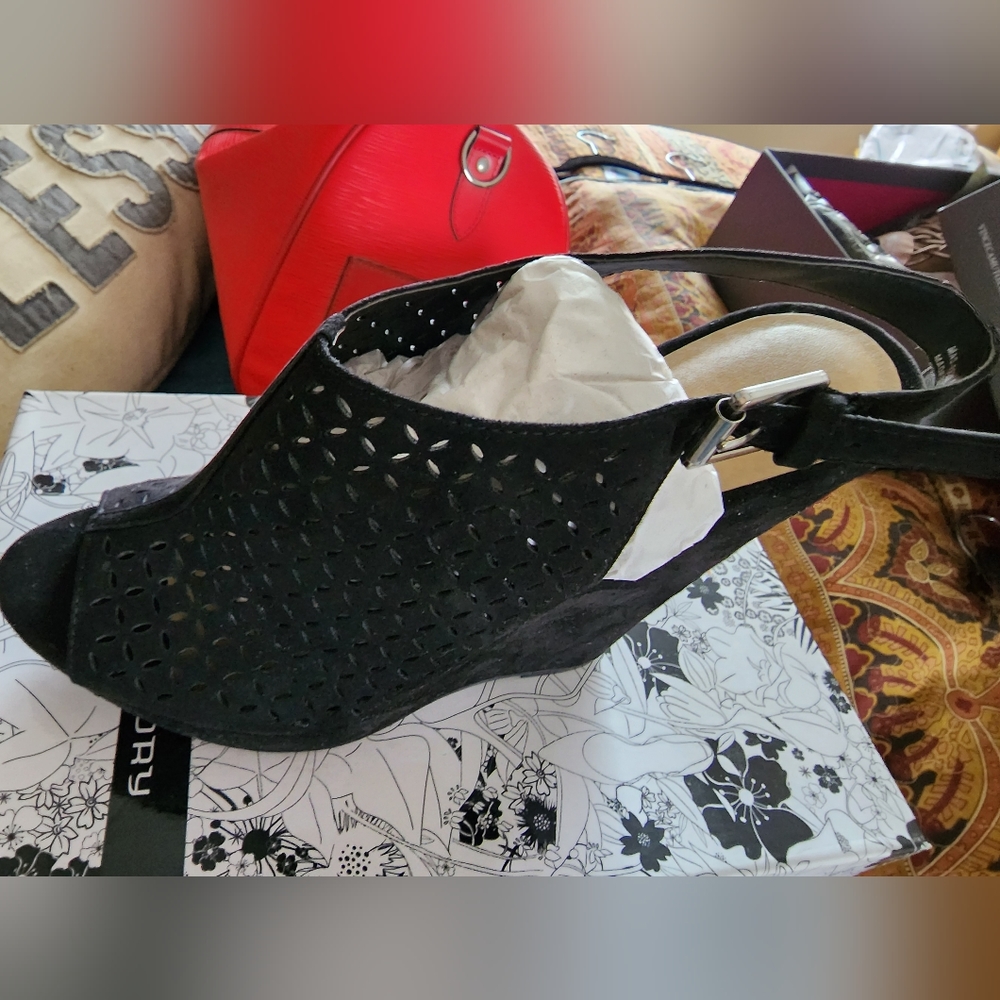 Women Wedge Shoes
